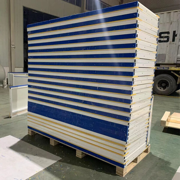 Eissporthalle Dasher Board System Eissporthalle Dasher Board System