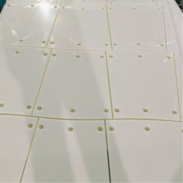 Kohlenbunkerplatte aus Polyethylen Kohlenbunkerplatte aus Polyethylen