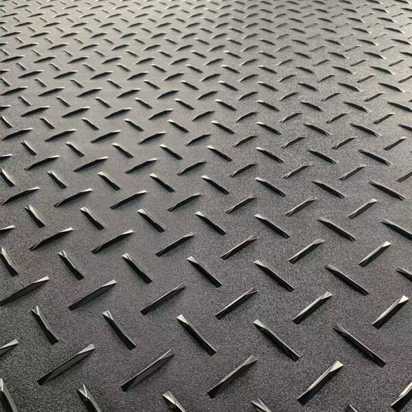 Komposit-Bodenschutzmatten Komposit-Bodenschutzmatten
