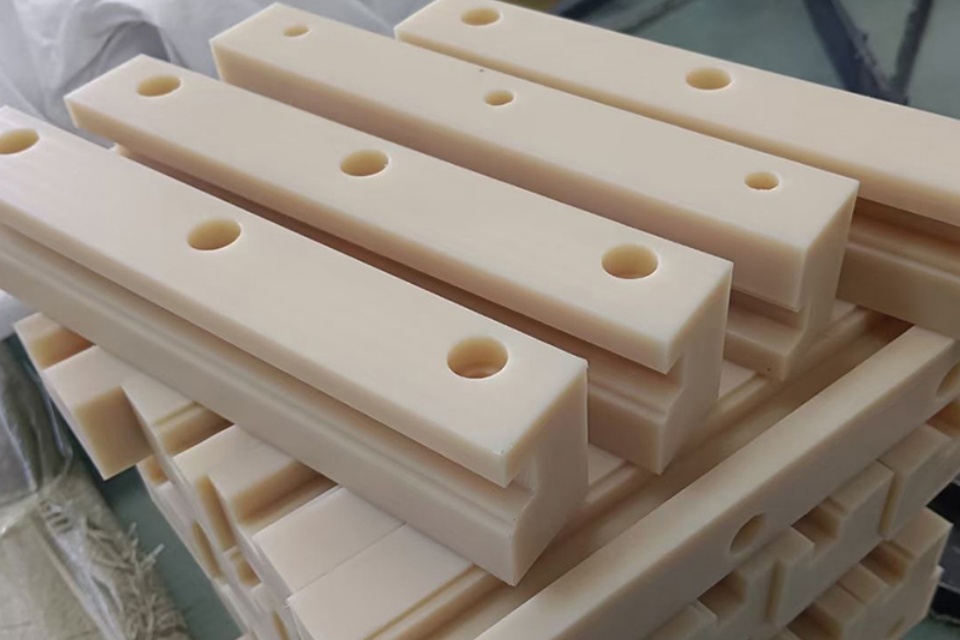 MG Engineering Plastic Sheets